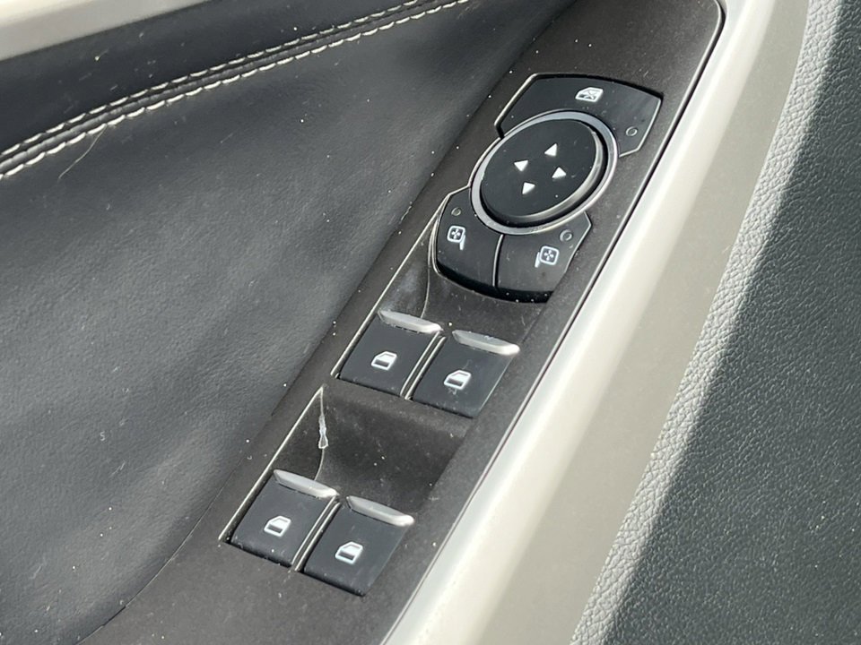 Certified 2023 Ford Explorer XLT w/ Equipment Group 202A image 17