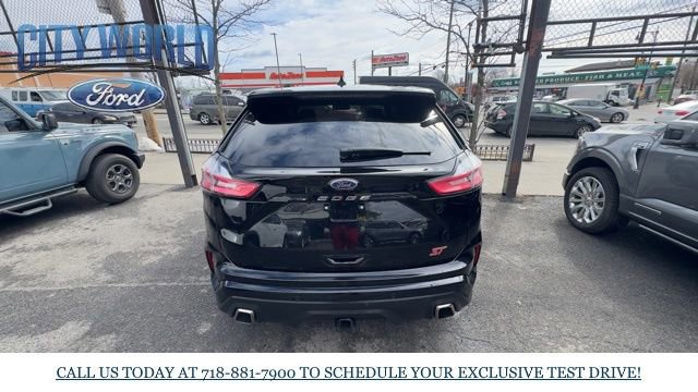 Certified 2024 Ford Edge ST w/ Equipment Group 401A image 3