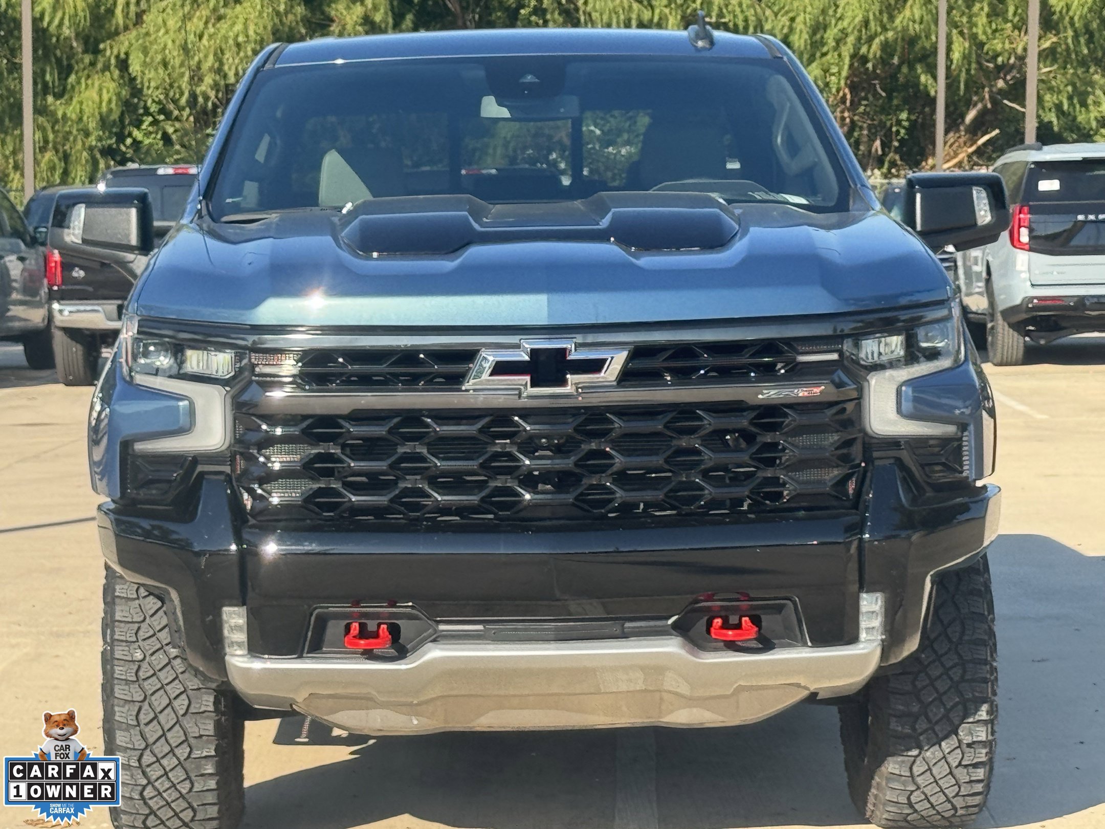 Used 2024 Chevrolet Silverado 1500 ZR2 AWD/4WD image 10