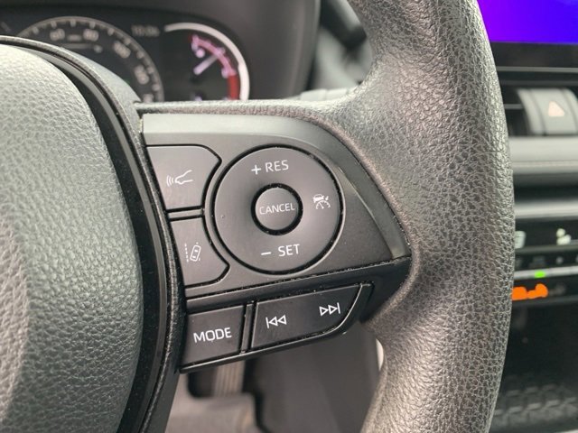 Used 2024 Toyota RAV4 XLE w/ Convenience Package image 15