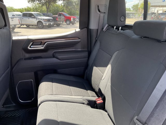 Used 2025 Chevrolet Silverado 1500 LT w/ Safety Package AWD/4WD image 10
