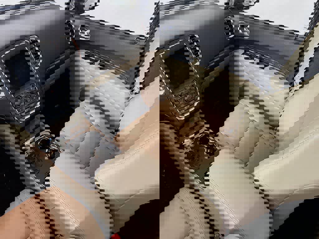 Used 2019 Dodge Durango Citadel w/ Technology Group image 14