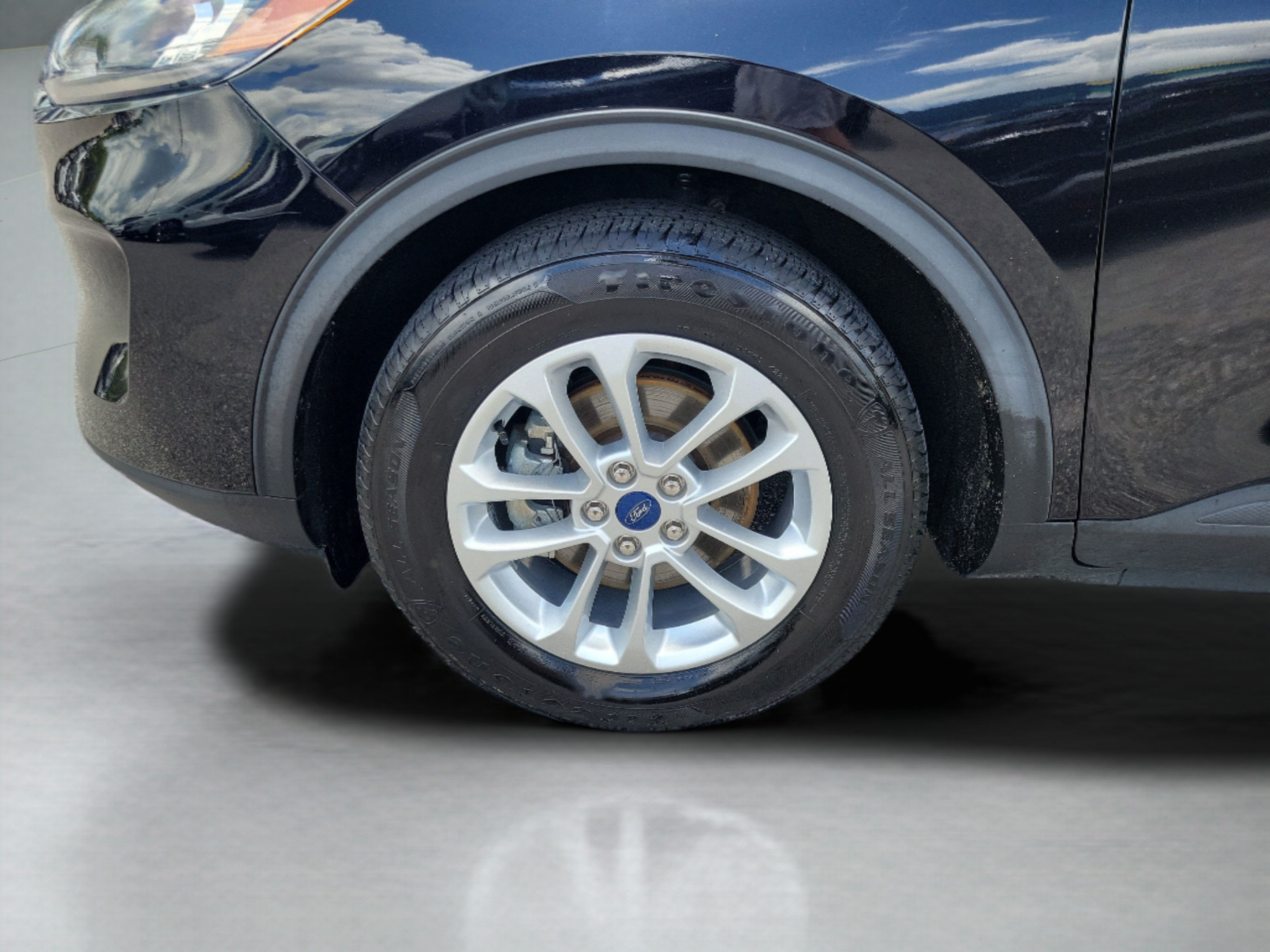 Certified 2020 Ford Escape S FWD image 32