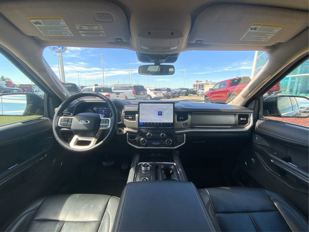 Certified 2023 Ford Expedition XLT image 27