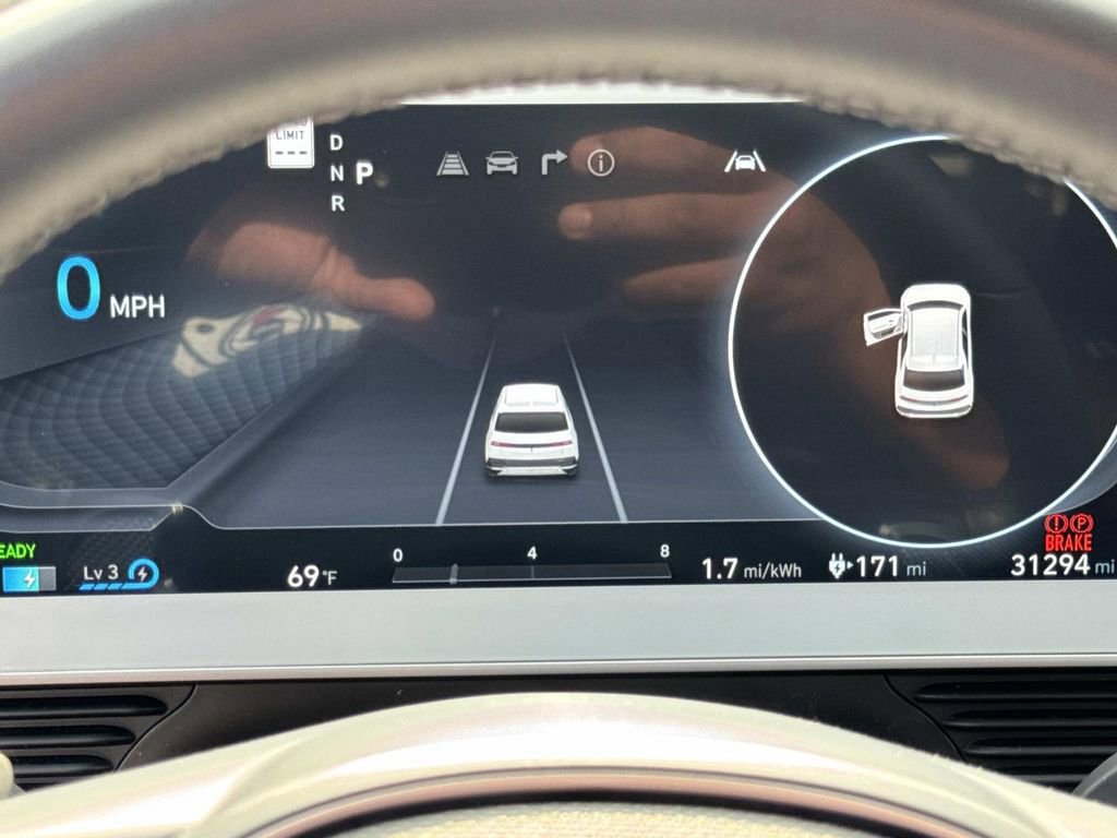 Used 2024 Hyundai Ioniq 5 SE image 22