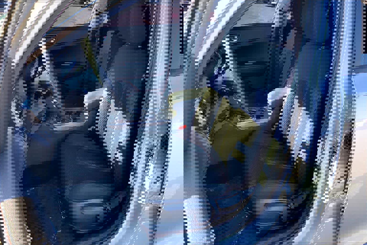 Used 2020 Kia Optima LX image 10