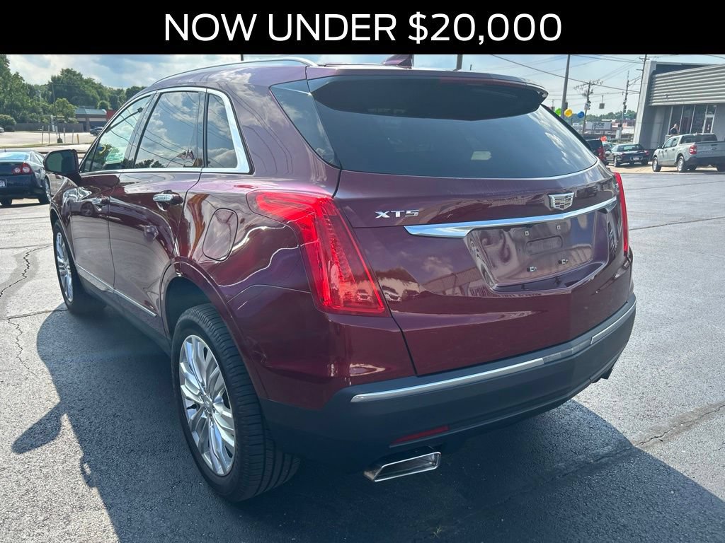 Used 2018 Cadillac XT5 Premium Luxury FWD image 3