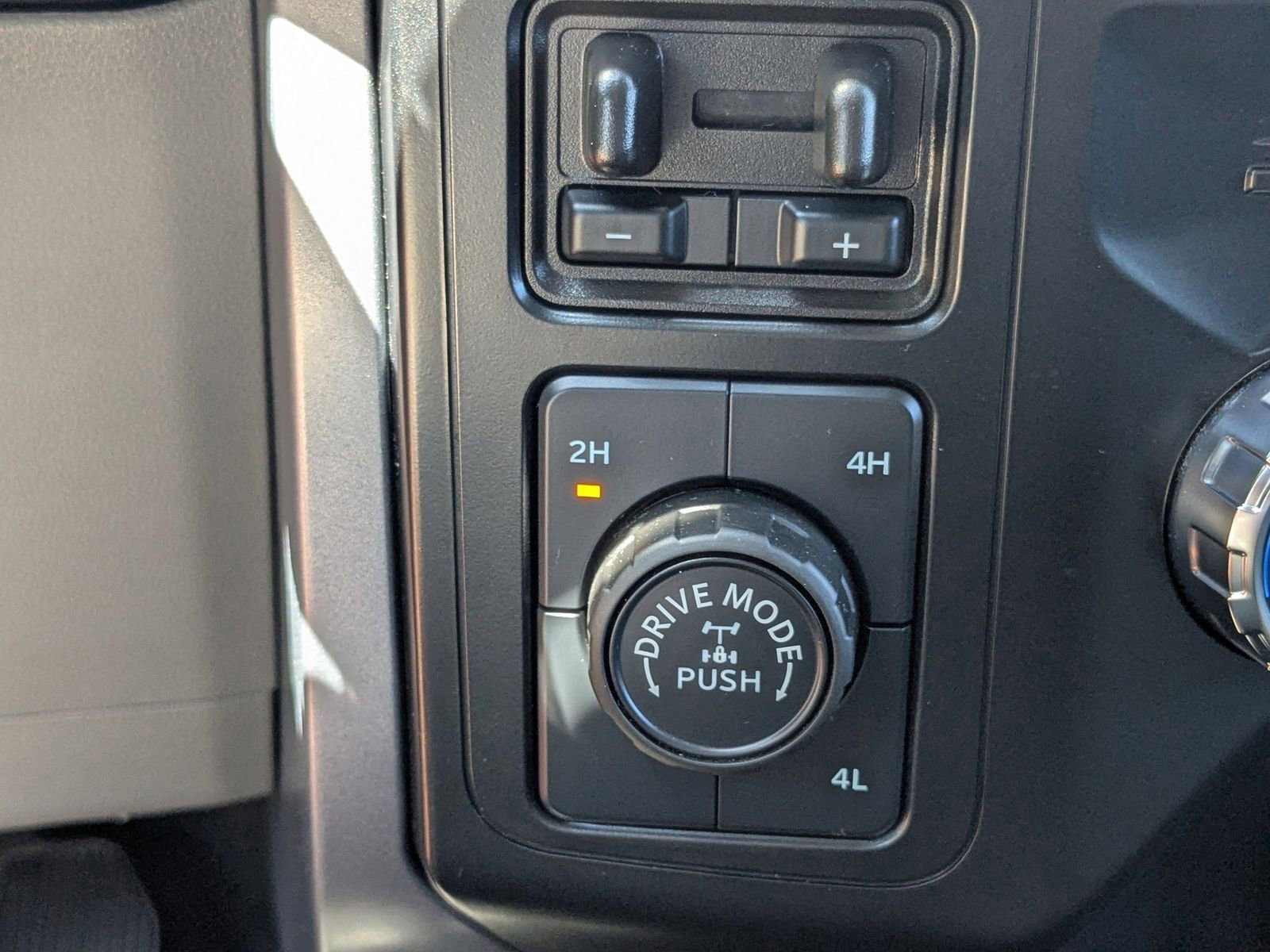 Certified 2024 Ford F150 XLT w/ Tow/Haul Package image 27