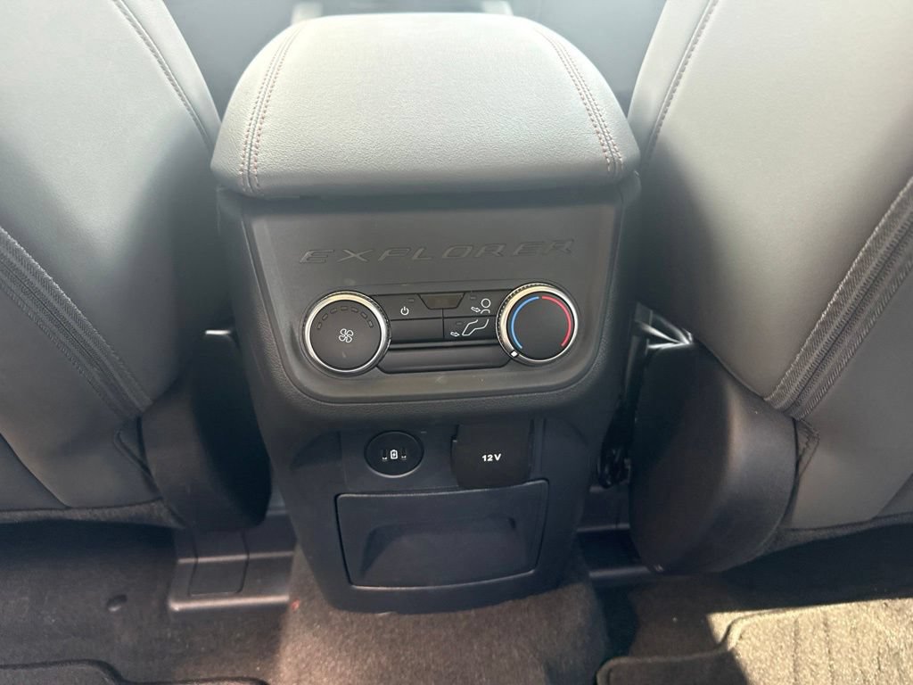 Certified 2026 Ford Explorer Active w/ Active Comfort Package RWD image 23