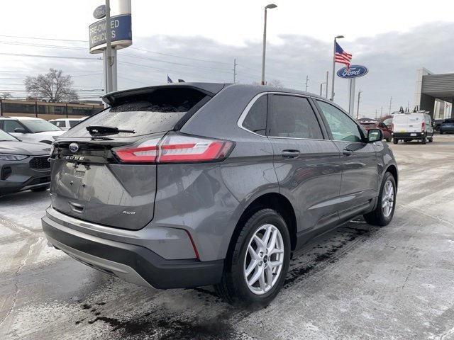 Certified 2023 Ford Edge SEL w/ Convenience Package image 3