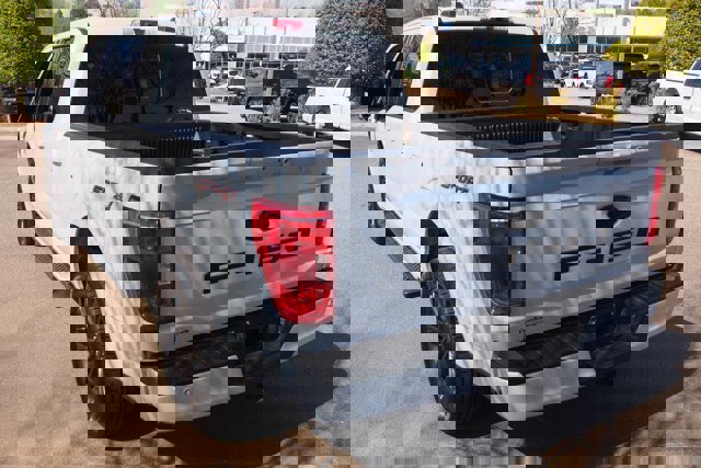 Certified 2022 Ford F150 XLT w/ Equipment Group 302A High image 3