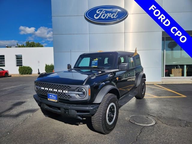 Certified 2024 Ford Bronco Badlands w/ Sasquatch Package AWD/4WD image 3