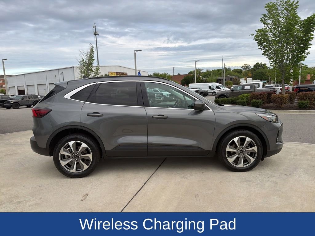 Certified 2023 Ford Escape Platinum image 11