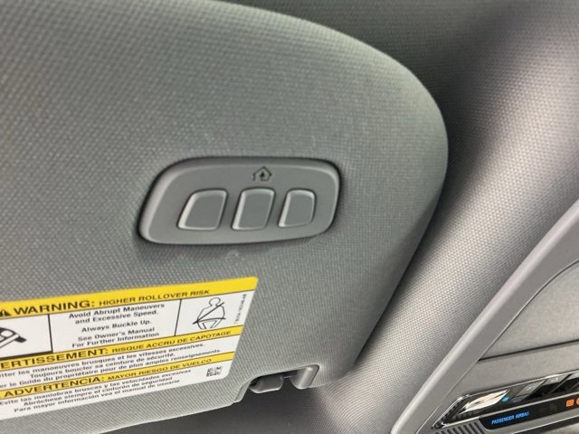 Certified 2025 Ford F350 Lariat w/ Black Appearance Package image 26