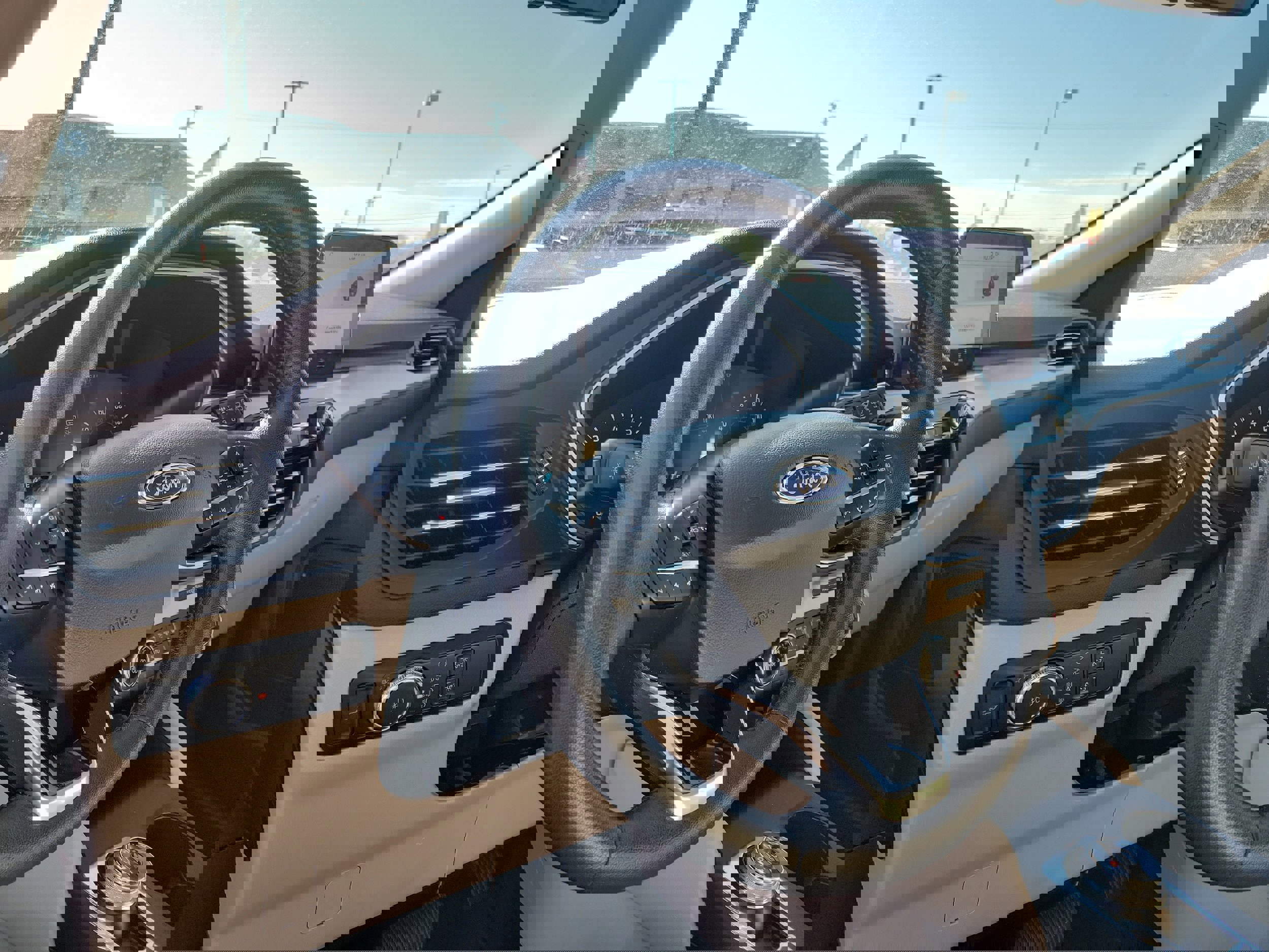 Certified 2020 Ford Escape SEL image 22