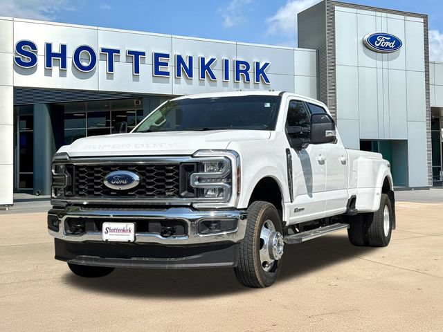 Certified 2026 Ford F350 Lariat AWD/4WD image 3