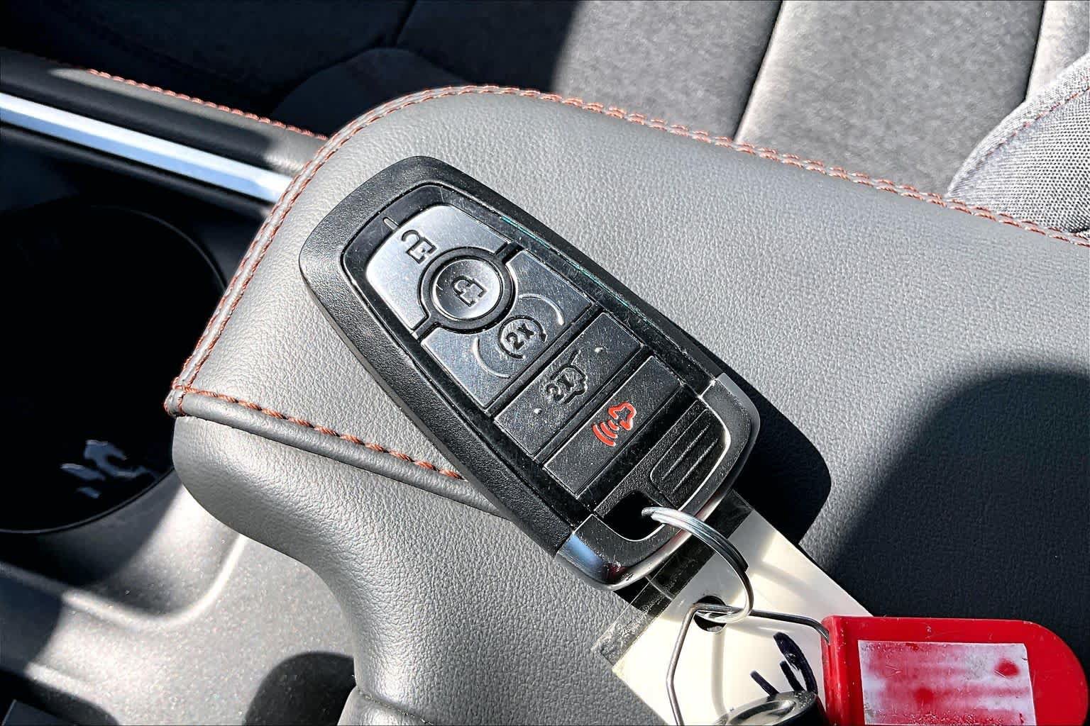 Certified 2025 Ford Expedition Active RWD image 15