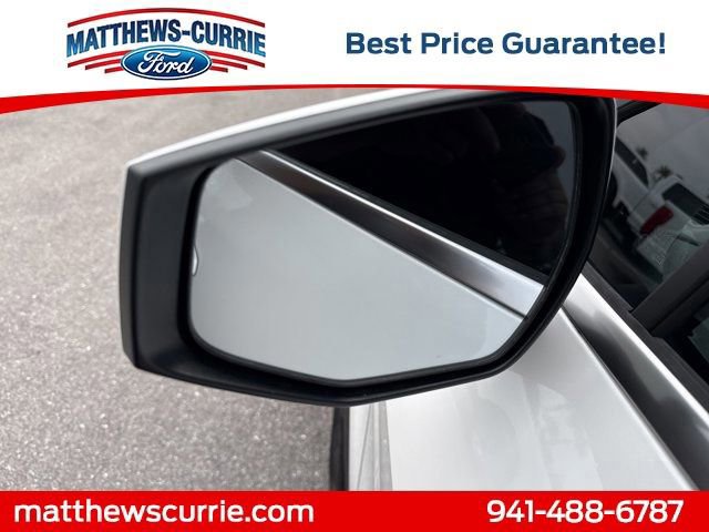 Used 2023 Kia Sportage LX image 8