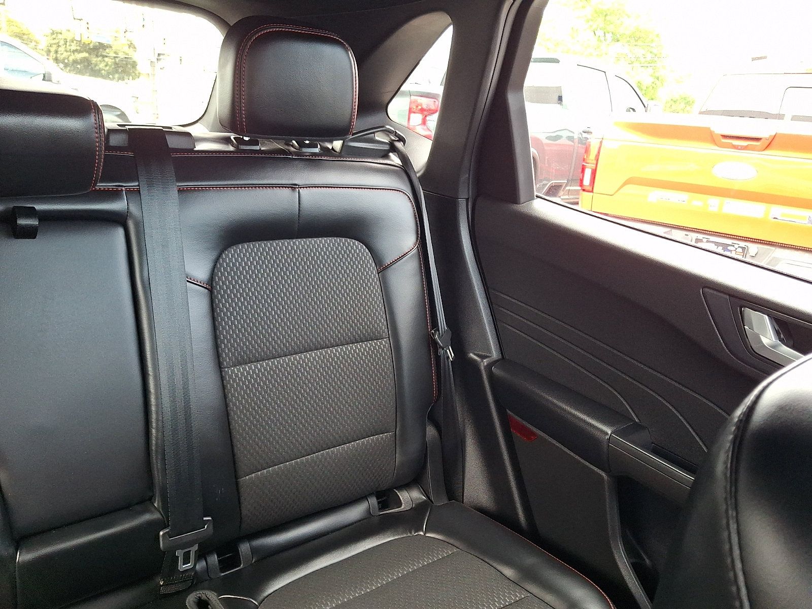 Certified 2023 Ford Escape ST-Line w/ Tech Pack #1 AWD/4WD image 20
