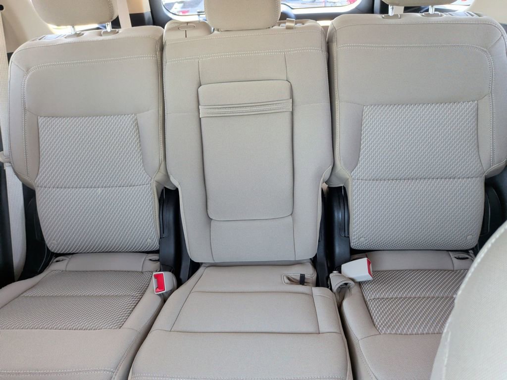 Certified 2023 Ford Explorer XLT AWD/4WD image 8