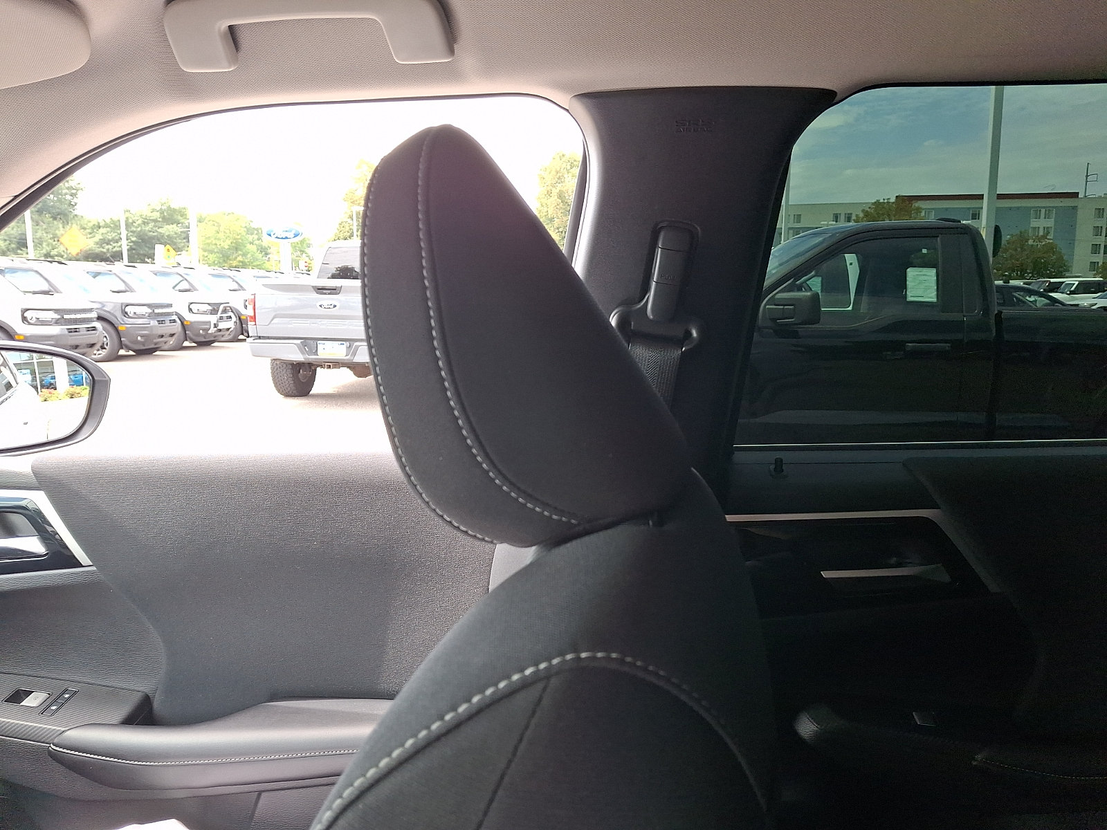 Used 2022 Mitsubishi Outlander ES AWD/4WD image 16