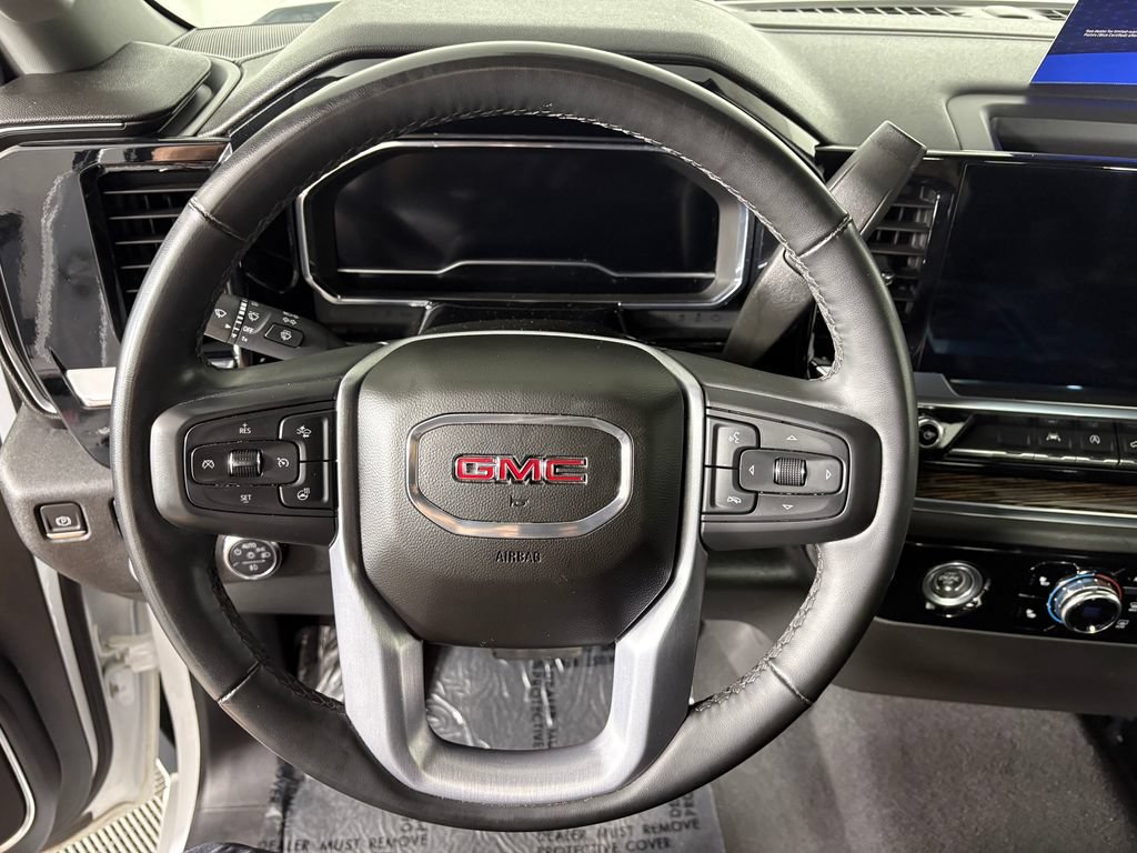 Used 2024 GMC Sierra 1500 Elevation w/ X31 Off-Road Package AWD/4WD image 16