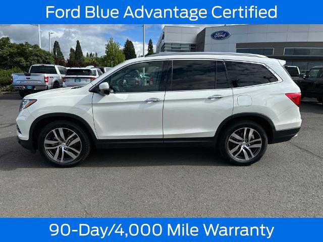Used 2017 Honda Pilot Touring image 4