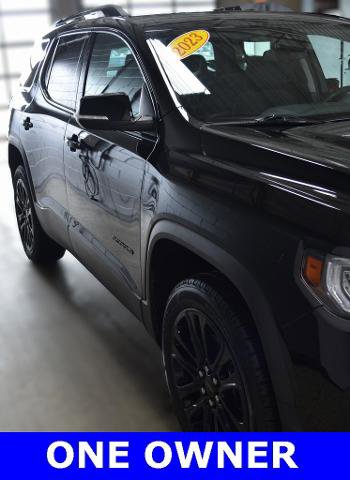 Used 2023 GMC Acadia SLE w/ Elevation Edition image 7