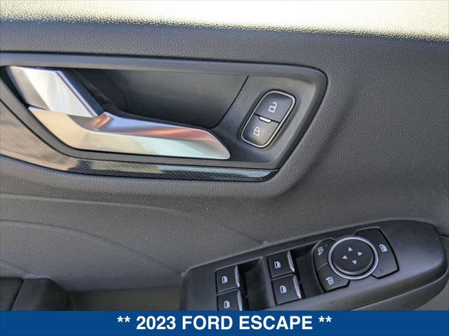 Certified 2023 Ford Escape ST-Line w/ Equipment Group 301A FWD image 11