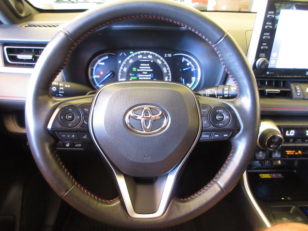 Used 2022 Toyota RAV4 XSE w/ Weather Package AWD/4WD image 15