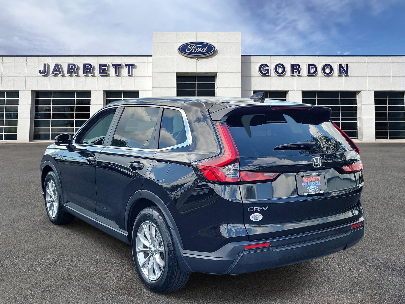 Used 2023 Honda CR-V EX image 3