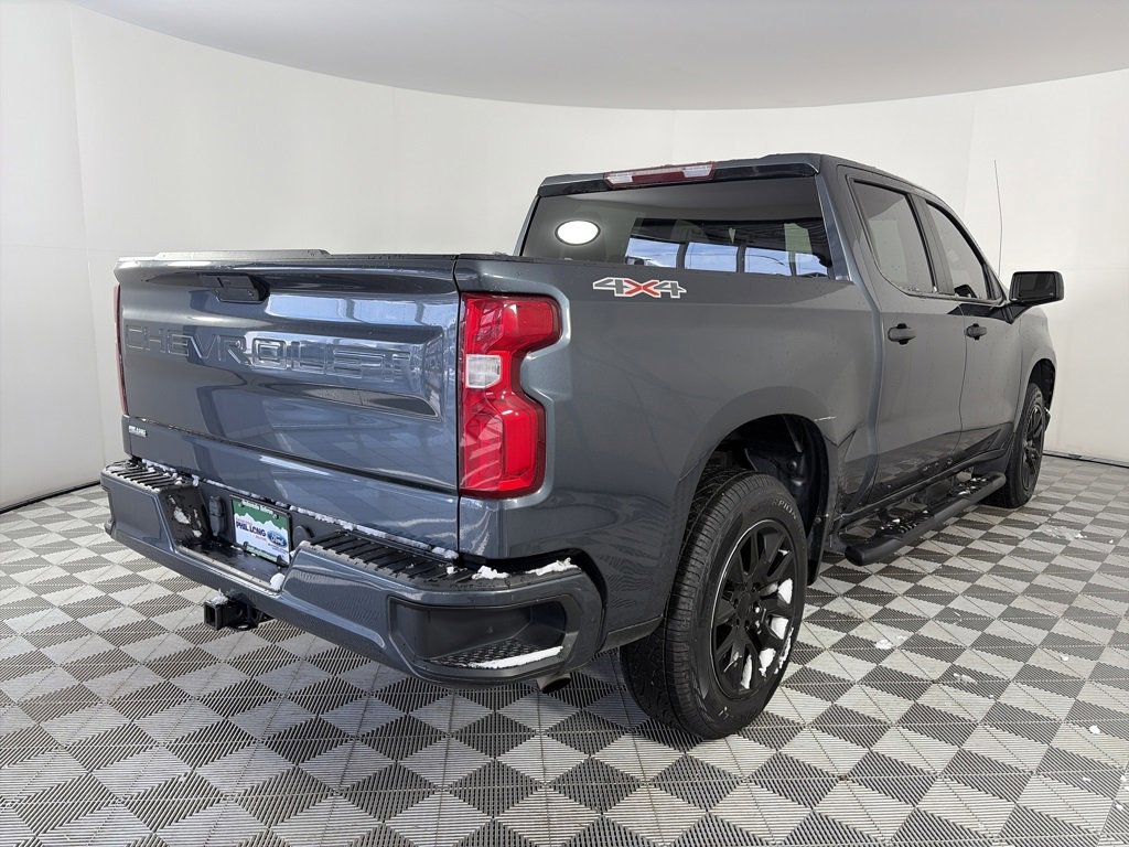 Used 2021 Chevrolet Silverado 1500 Custom w/ LPO, Dark Essentials Package image 5