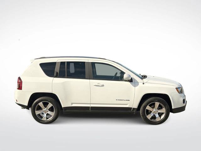 Used 2017 Jeep Compass High Altitude FWD image 9