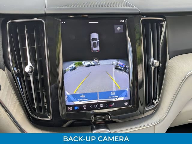 Used 2023 Volvo XC60 B5 Plus w/ Climate Package image 21