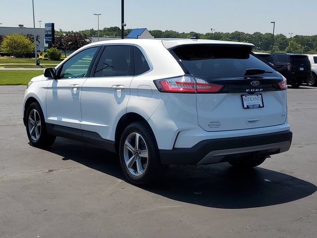 Certified 2024 Ford Edge SEL w/ Convenience Package AWD/4WD image 4