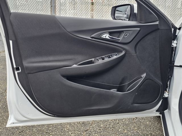 Used 2024 Chevrolet Malibu LT image 15