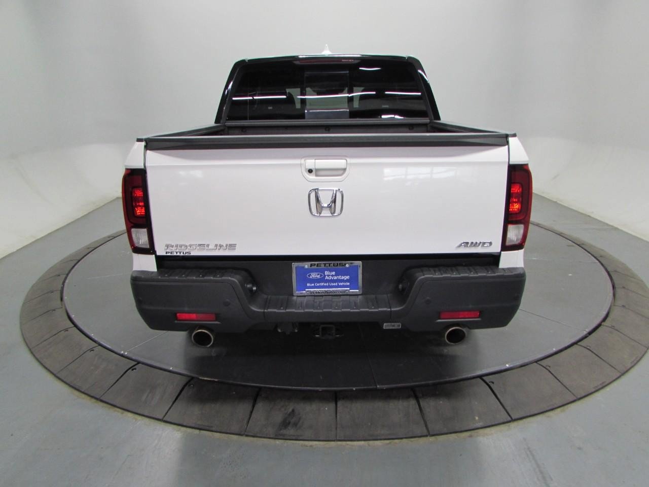 Used 2023 Honda Ridgeline Black Edition image 6