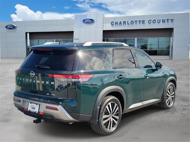 Used 2024 Nissan Pathfinder SL image 4