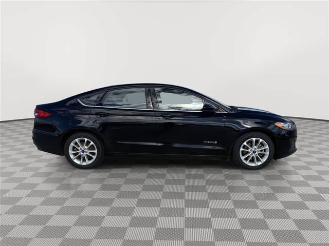 Certified 2019 Ford Fusion SE FWD image 6