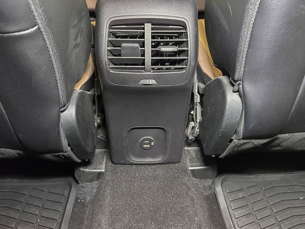 Certified 2022 Ford Escape SEL AWD/4WD image 29