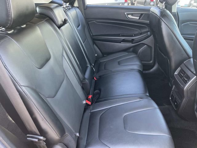 Certified 2017 Ford Edge Titanium w/ Technology Package image 34