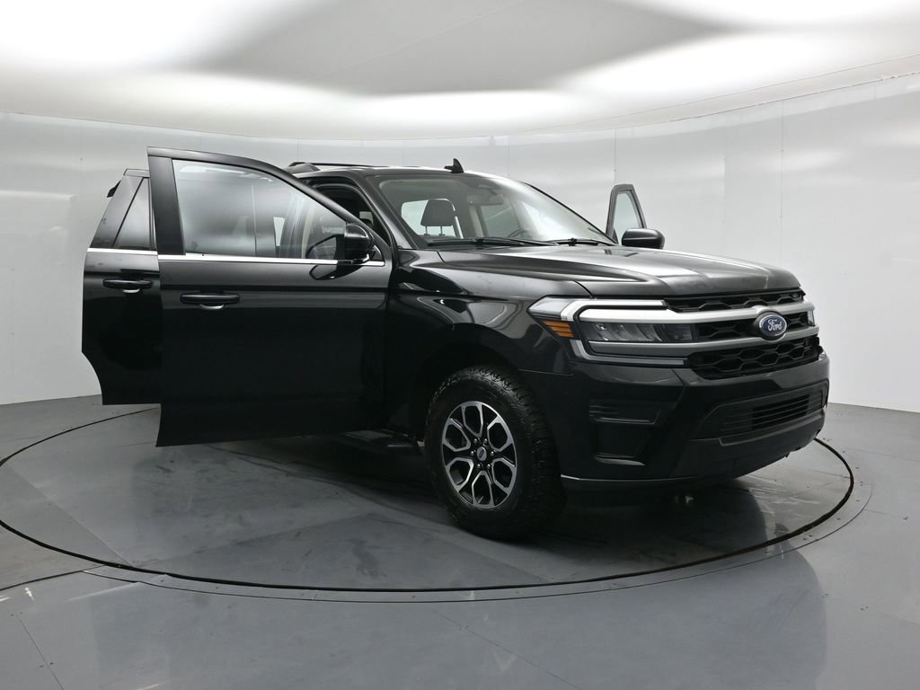 Certified 2024 Ford Expedition Max XLT image 55