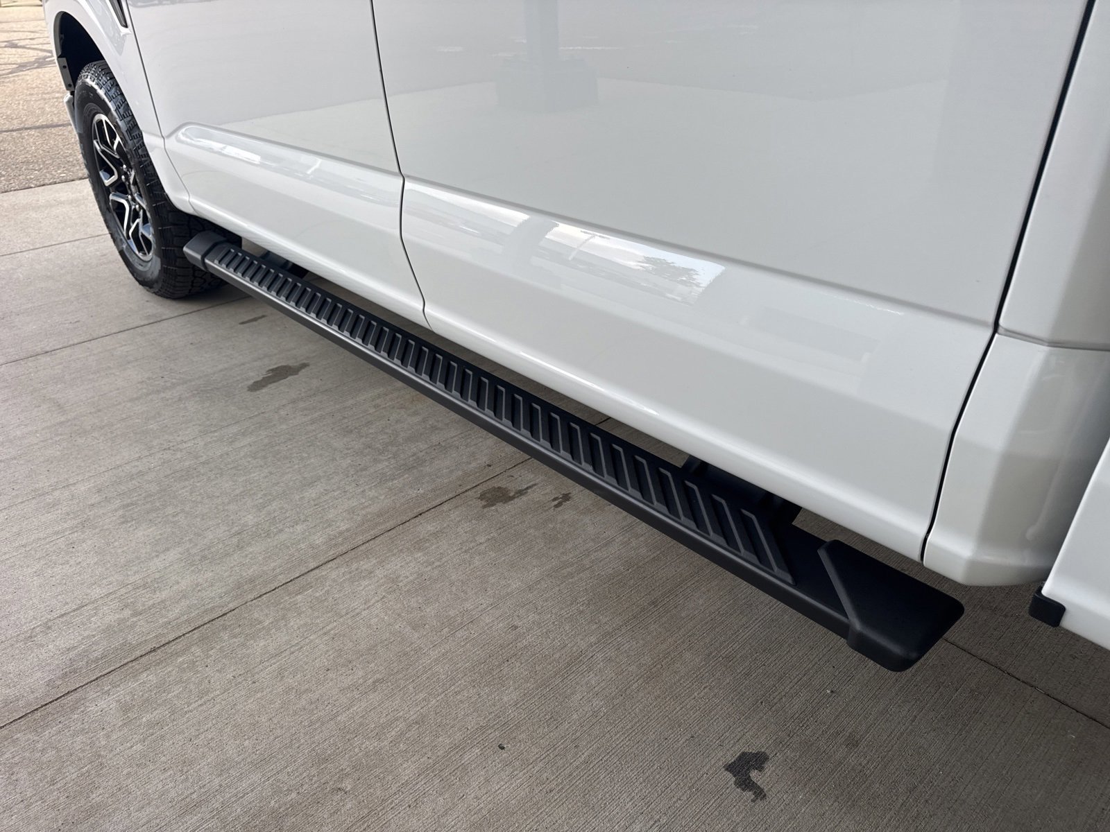 Certified 2023 Ford F150 XLT w/ Equipment Group 302A High image 19