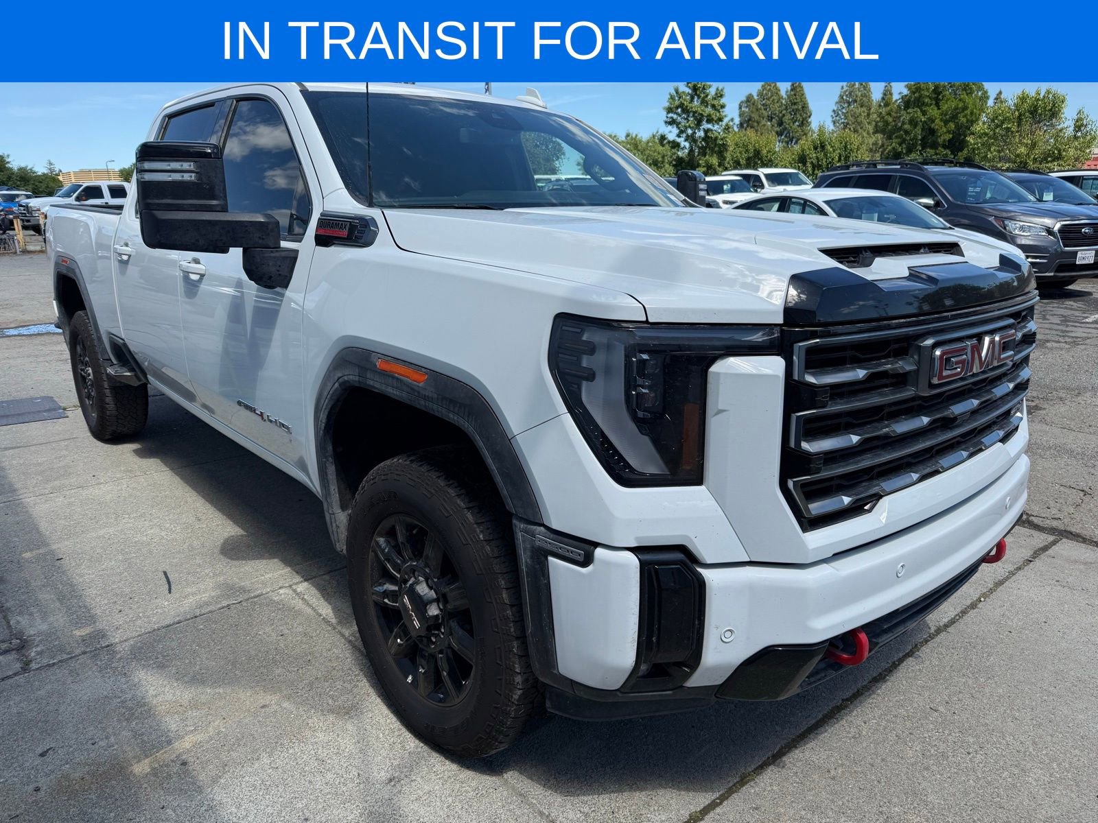 Used 2025 GMC Sierra 2500 AT4 AWD/4WD image 7
