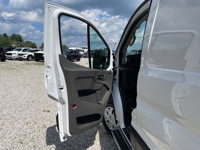 Certified 2025 Ford Transit 250 Low Roof w/ Exterior Upgrade Package RWD image 18