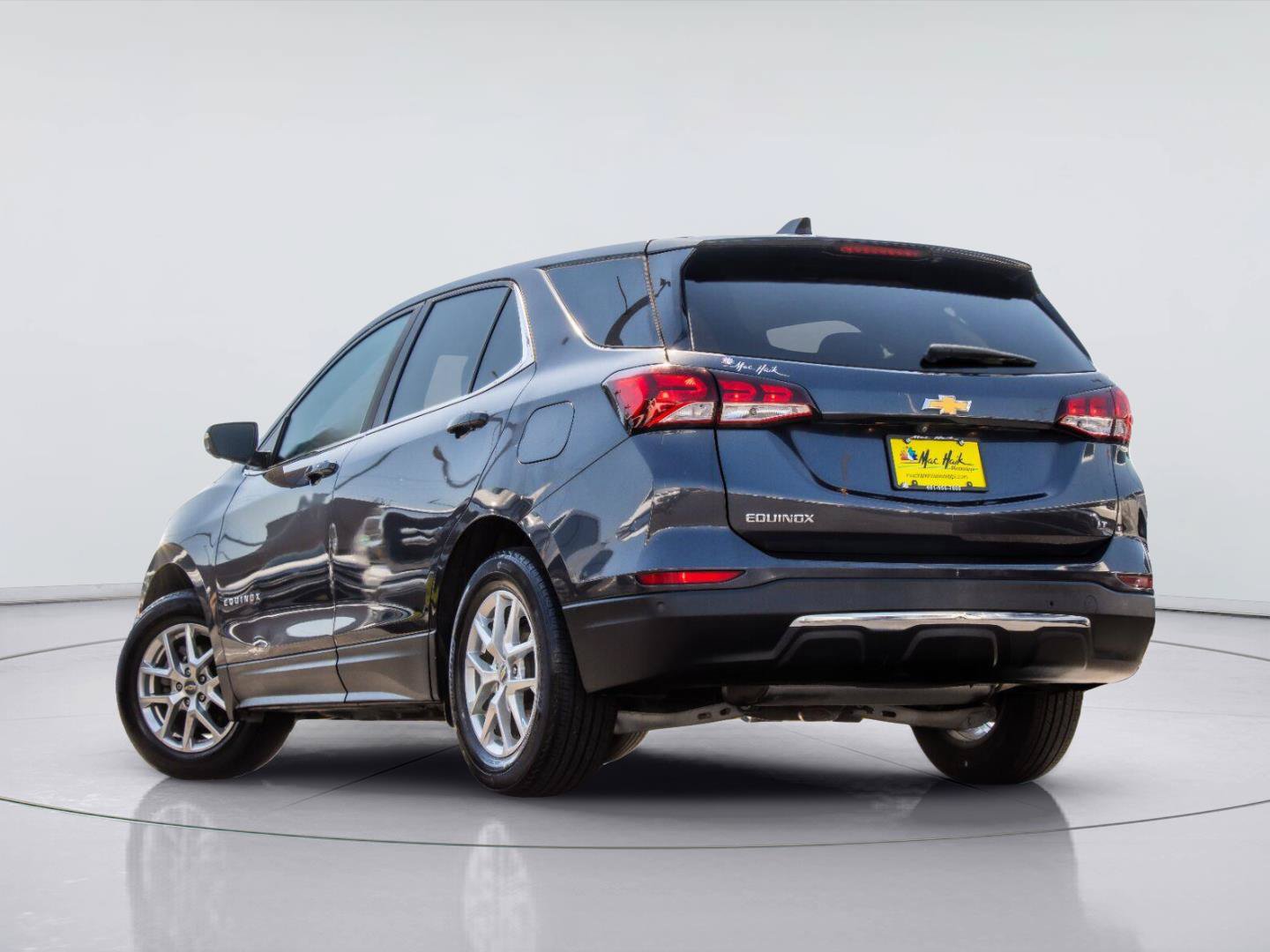 Used 2022 Chevrolet Equinox LT FWD image 3