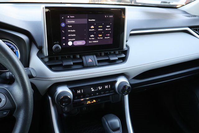 Used 2023 Toyota RAV4 XLE image 28