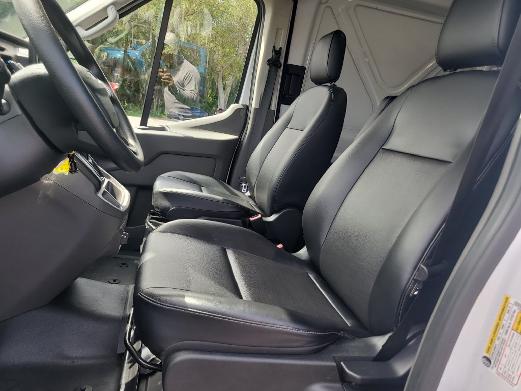Certified 2025 Ford Transit 350 148 High Roof Extended RWD image 17