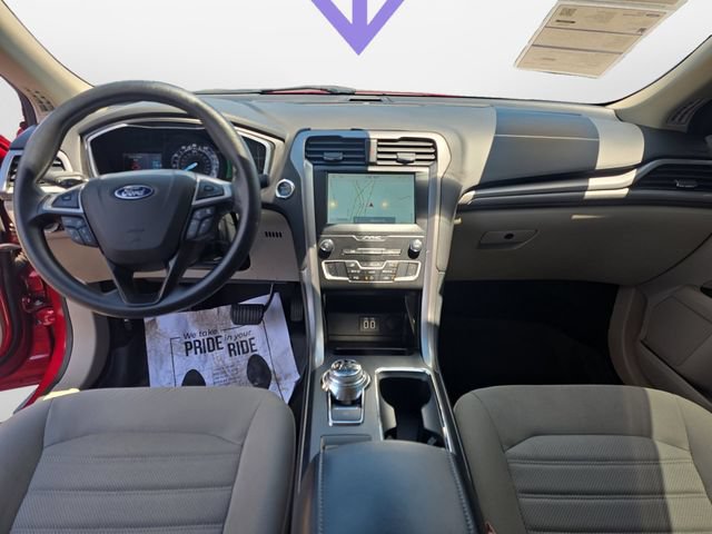 Certified 2020 Ford Fusion SE FWD image 12