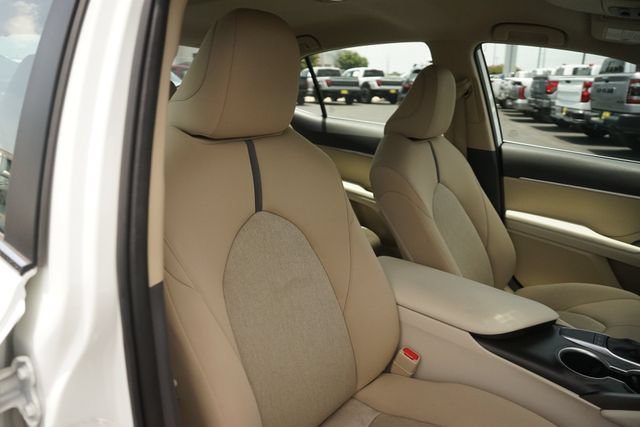 Used 2024 Toyota Camry LE FWD image 19